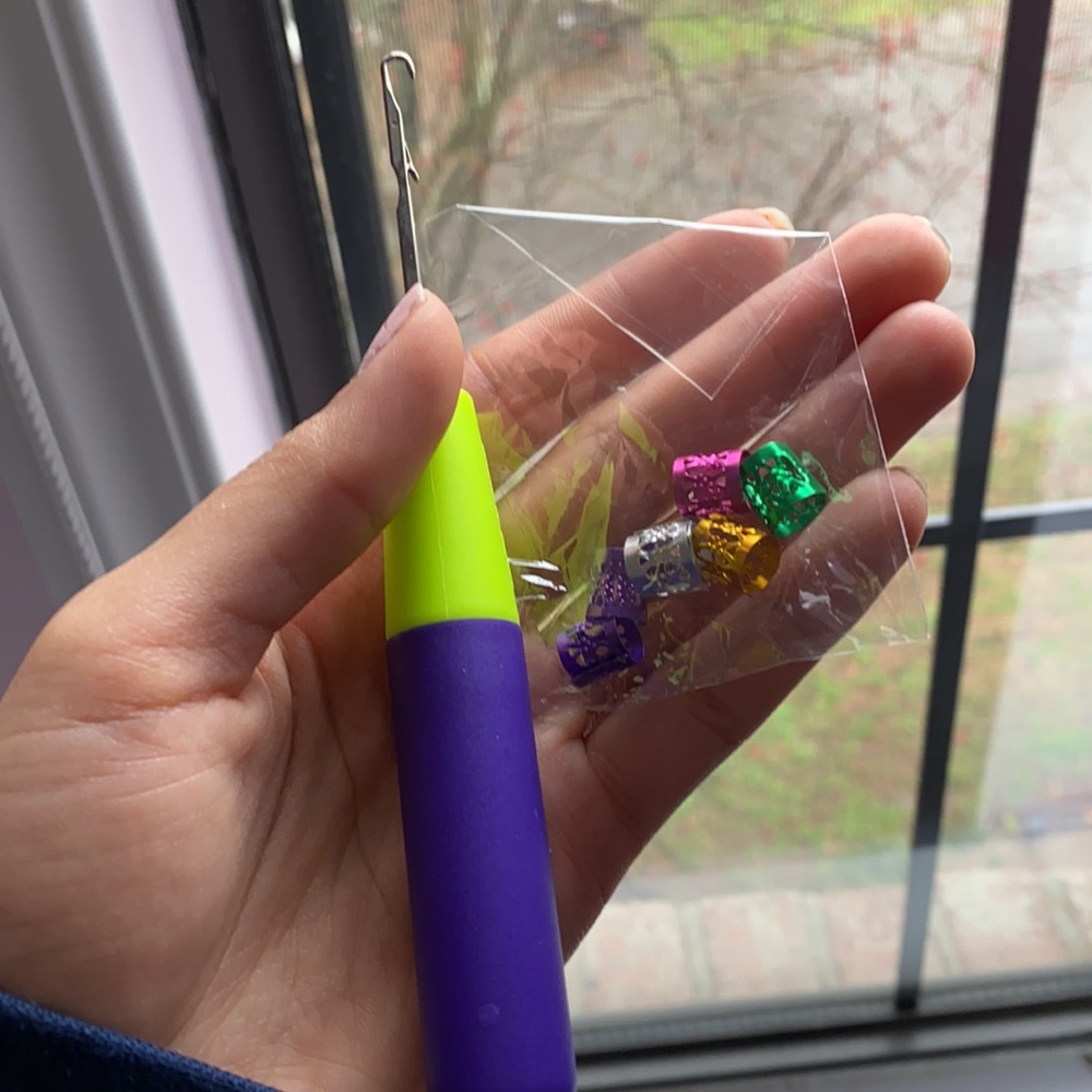 Hair - Picture 3 of 3